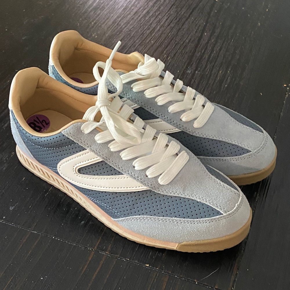 Tretorn Blue and White Women's Sneakers